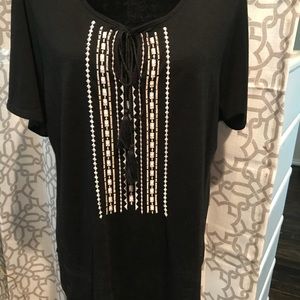 NWT black and white blouse by FADED GLORY